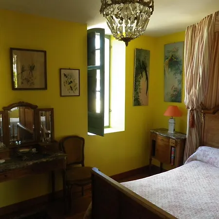 Bed and breakfast Et Table D'hotes Manoir Capcazal De Pachiou *