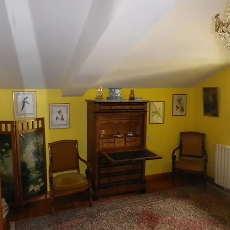 Bed and breakfast Et Table D'hotes Manoir Capcazal De Pachiou *