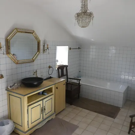 Bed and breakfast Et Table D'hotes Manoir Capcazal De Pachiou Mimbaste
