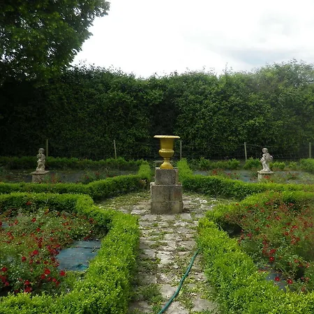 Et Table D'hotes Manoir Capcazal De Pachiou Mimbaste