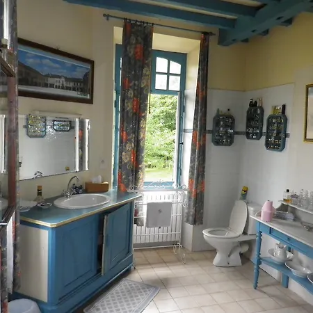 Bed and breakfast Et Table D'hotes Manoir Capcazal De Pachiou *